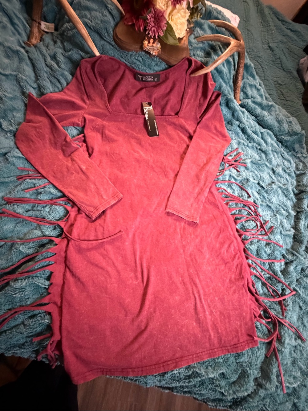 Lucky & Blessed NWT Fringe Mini Dress Size Large Burgundy Western Boho Stretch
